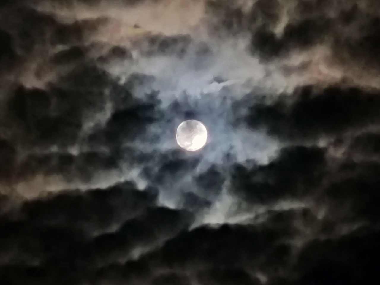 鹿児島の月